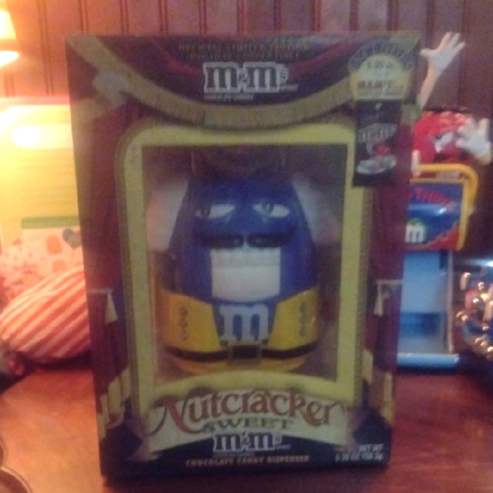 M&M'S Blue nutcracker Dispenser (Holiday Limited Edition)